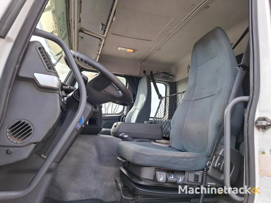 Volvo FM11-410 / RETARDER / AIRCO / AUTOMATIC / EURO-5 / 2011