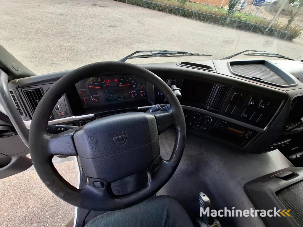 Volvo FM11-410 / RETARDER / AIRCO / AUTOMATIC / EURO-5 / 2011