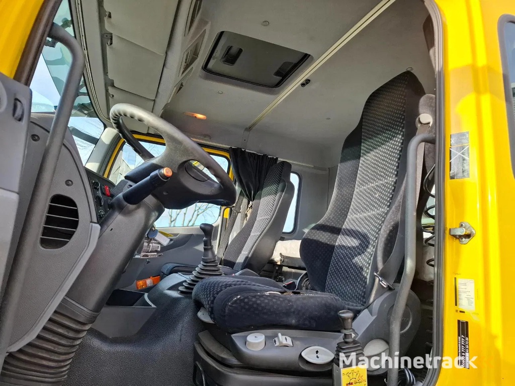 Mercedes-Benz Axor 1933 / GERMAN TRUCK / HYDRAULICS / ONLY:532084 KM / AIRCO / ALCOA / MANUAL / EURO-5 / 2012