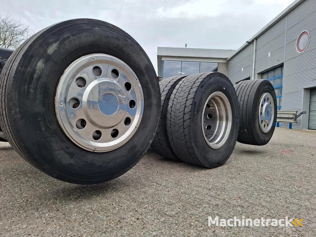 Volvo FH16-750 / VEB+ / ONLY:349761 KM / 9TON FRONT AXLE / INLINER / TECHNICAL 60TON / FULL-AIR / AUTOMATIC / EURO-6 / 2016