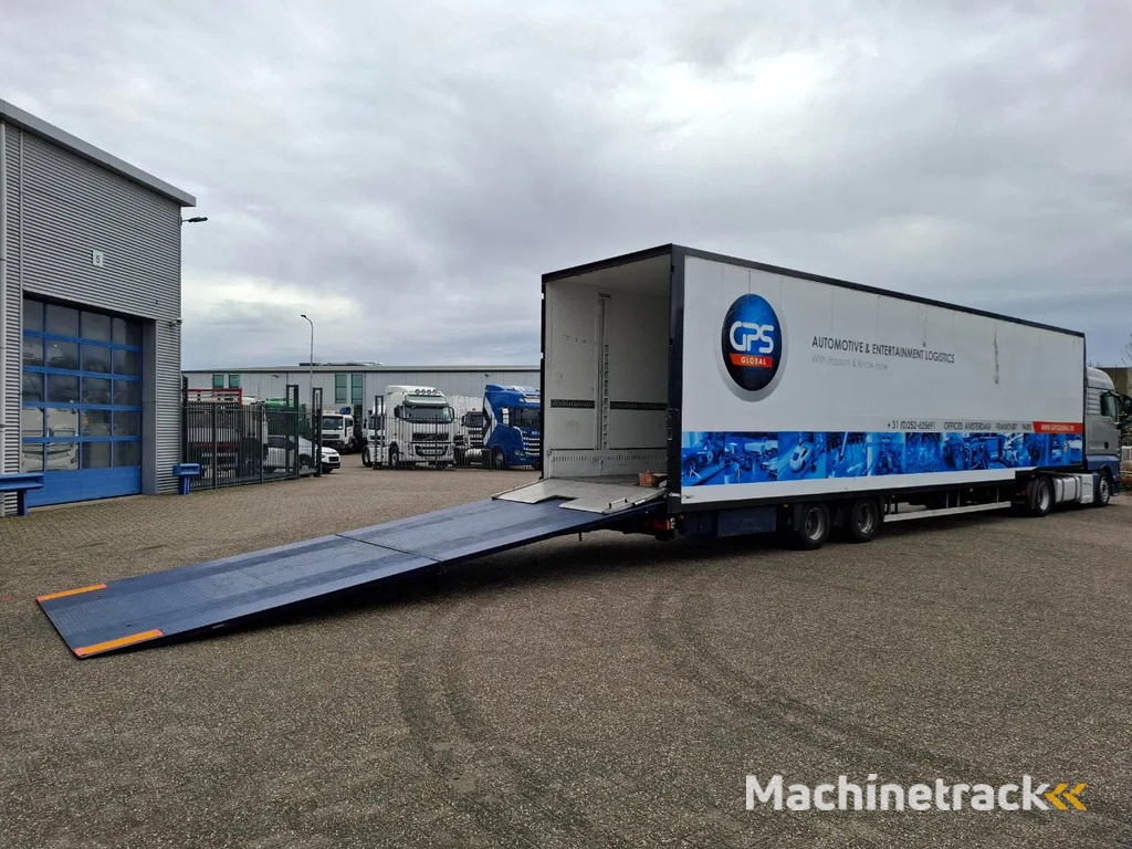 LECI TRAILER SR2E / NL RACE TRAILER / CAR TRANSPORT / 6CARS / 2XLIFT 3TON / WINCH / TUV:27-02-2026 / 2002