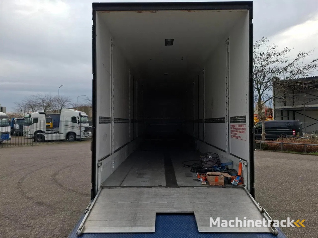 LECI TRAILER SR2E / NL RACE TRAILER / CAR TRANSPORT / 6CARS / 2XLIFT 3TON / WINCH / TUV:27-02-2026 / 2002