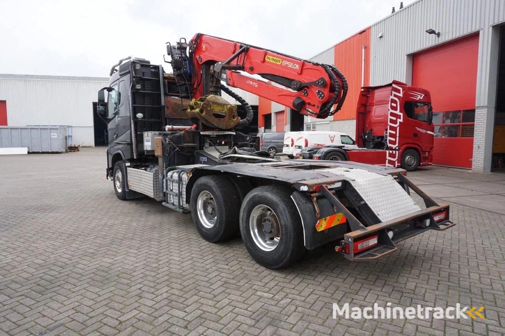 Volvo FH16-750 / ENGINE RUNNING / 6x4 / RETARDER / BIG AXLE / VEB+ / PALFINGER FD250 / EURO-6 / 2016
