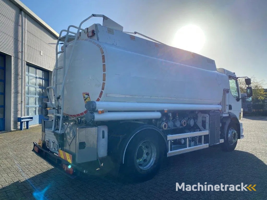 Volvo FL7-290 / 5 COMPARTIMENTS / 13000 LITER TOTAL / PUMP / AUTOMATIC / EURO-5 / 2009