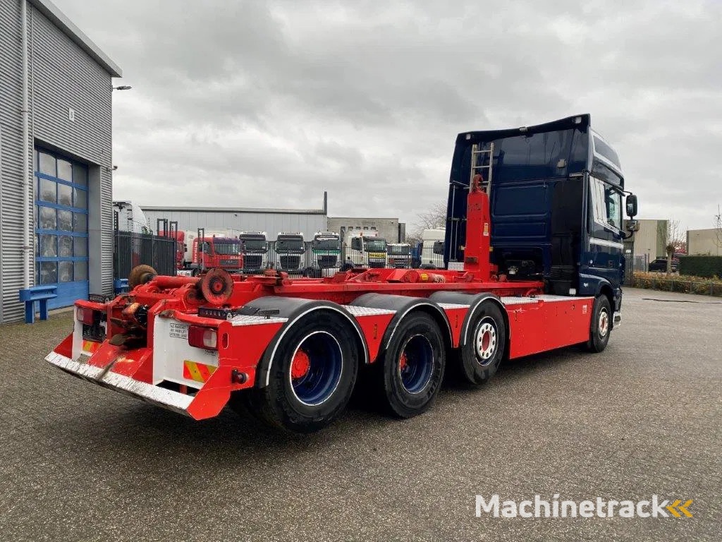DAF XF106-530 8X2 / AJK HOOKLIFT 25000KG / 9 TON FRONT AXLE / NAVI / ONLY:612482 KM / SSC / AUTOMATIC / EURO-6 / 2019