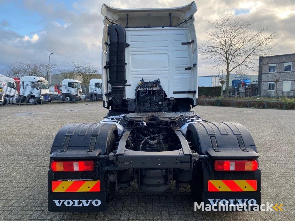 Volvo FM11-370 / GERMAN TRUCK / KB CHASSIS / VEB / ACC / LWDS / DOUBLE TANK / ONLY:763562 KM / AIRCO / AUTOMATIC / EURO-6 / 2018