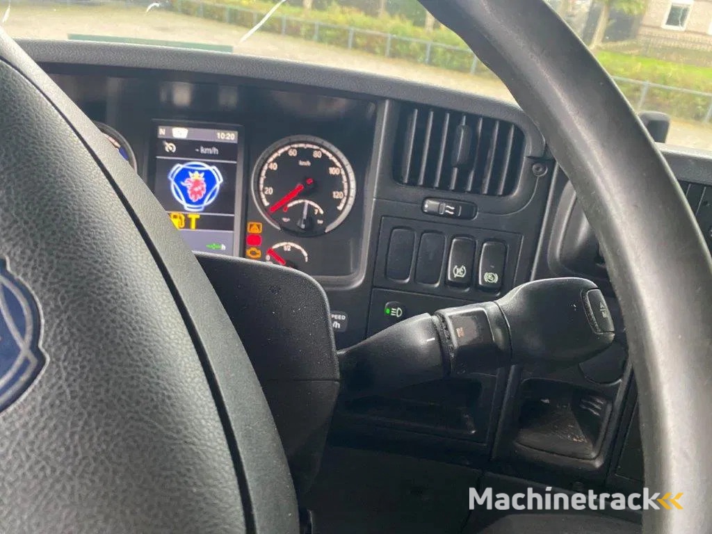 Scania P250 / NL TRUCK / LWDS / FULL-AIR / GOOD CONDITION / AUTOMATIC / EURO-6 / 2015