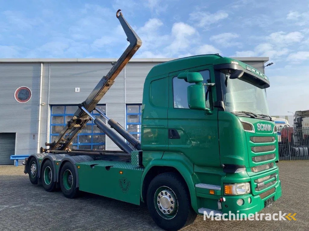 Scania R520 V8 / 8X4 / BIG AXLE / AJK HOOKLIFT 30TON / LIFT+LENKACHSE / NAVI / LEATHER / FULL-AIR / AUTOMATIC / EURO-6 / 2015