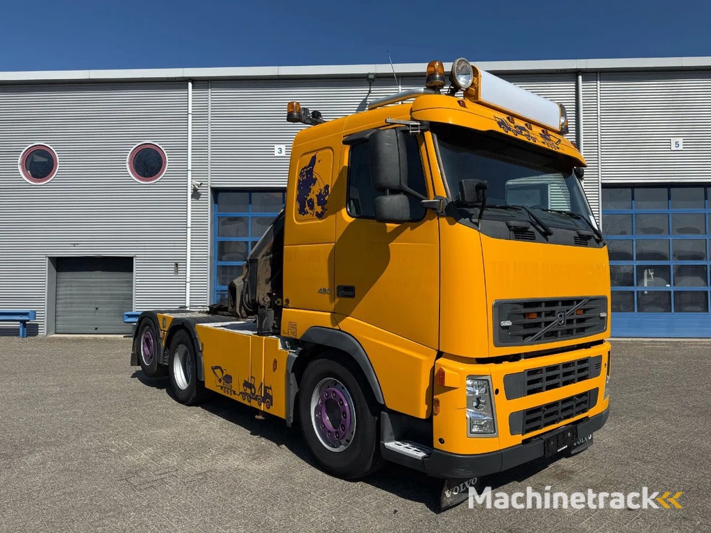 Volvo FH12-420 / CRANE AMCO VEBA V8204S / REMOTE / XENON / AIRCO / ANALOGE TACHO / MANUAL / EURO-3 / 2003