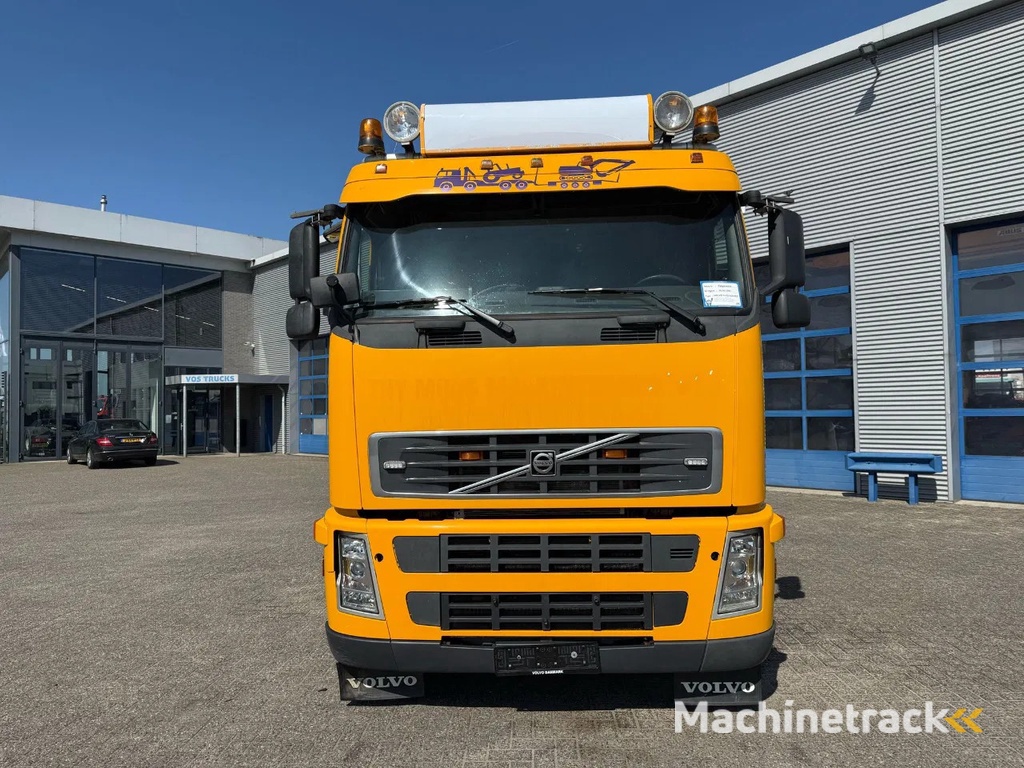 Volvo FH12-420 / CRANE AMCO VEBA V8204S / REMOTE / XENON / AIRCO / ANALOGE TACHO / MANUAL / EURO-3 / 2003