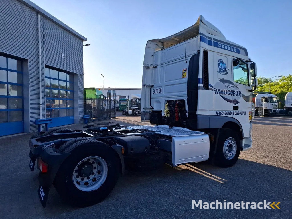 DAF XF106-460 / INTARDER / DEB / MANUAL / AIRCO / CLEAN TRUCK / EURO-6 / 2014