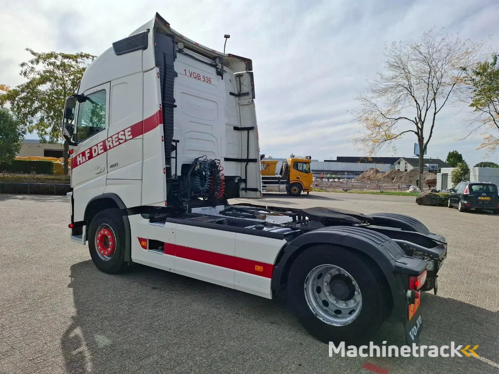 Volvo FH4-460 / VEB+ / HYDRAULICS / GEN2 V2 SMART TACHO / LWDS / SIDESKIRTS / FRIDGE / EURO-6 / 2018