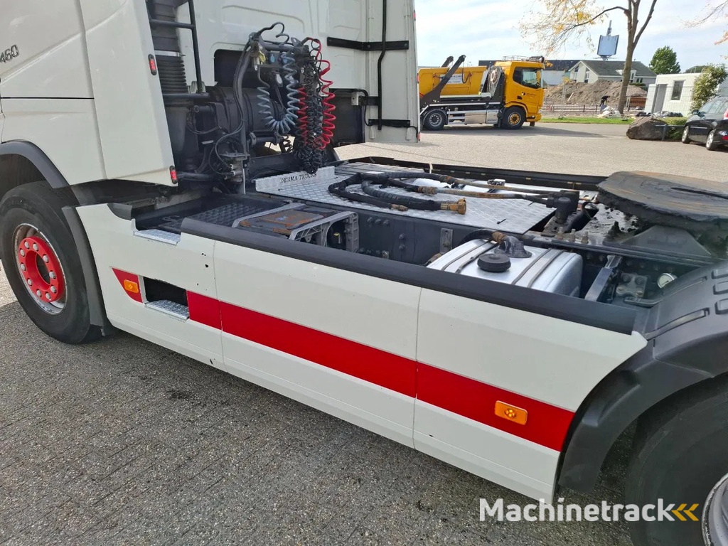 Volvo FH4-460 / VEB+ / HYDRAULICS / GEN2 V2 SMART TACHO / LWDS / SIDESKIRTS / FRIDGE / EURO-6 / 2018