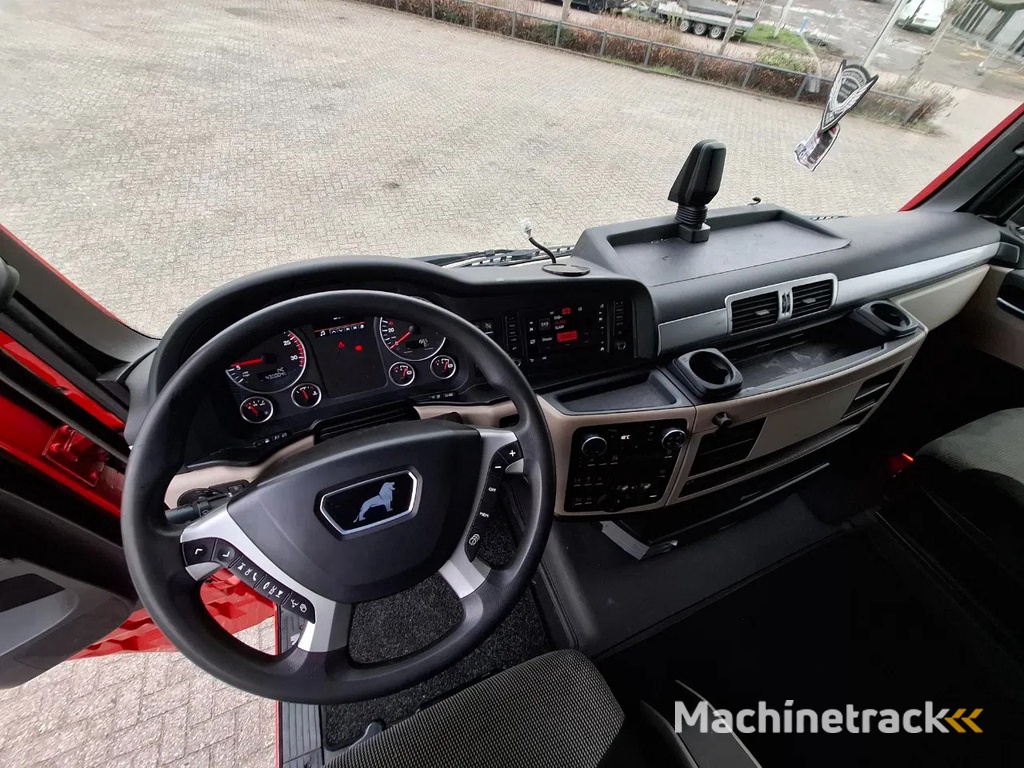 MAN TGX 18.470 / NL TRUCK / TUV:23-04-2026 / ONLY:430004 KM / DOUBLE TANK / LWDS / FRIDGE / AUTOMATIC / EURO-6 / 2020