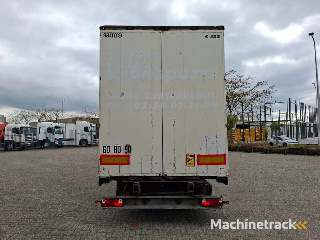 Renault T480 COMFORT / DOUBLE TANK / TIR LINE / TUV:30-03-2026 / THROUGH LOADING SYSTEM / LWDS / AUTOMATIC / EURO-6 / 2017