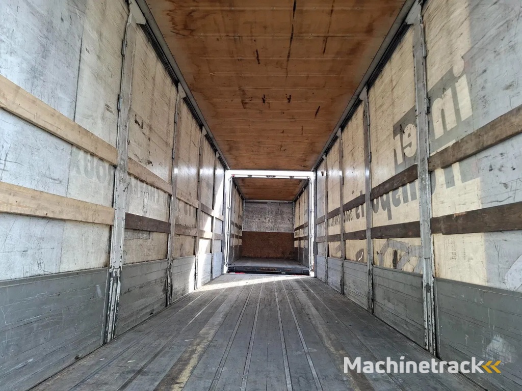 Renault T480 COMFORT / DOUBLE TANK / TIR LINE / TUV:30-03-2026 / THROUGH LOADING SYSTEM / LWDS / AUTOMATIC / EURO-6 / 2017