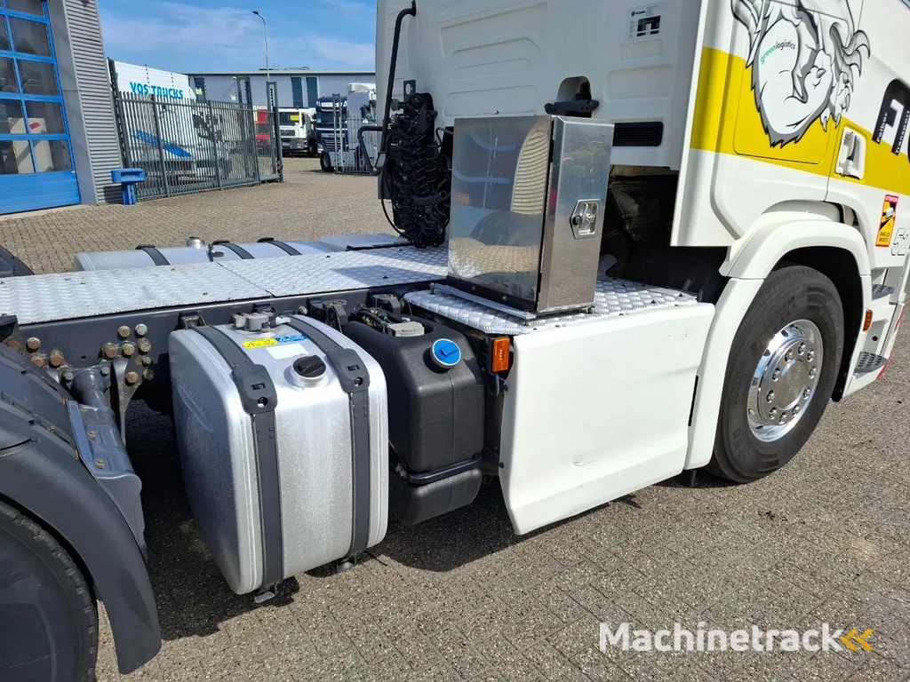 Scania NGS R650 V8 / 6X4 / RETARDER / 2X BIG AXLE / PARKCOOL / DOUBLE TANK / INLINER / FULL-AIR / ALCOA / LEATHER / NAVI / GEN2 V2 / EURO-6 / 2018