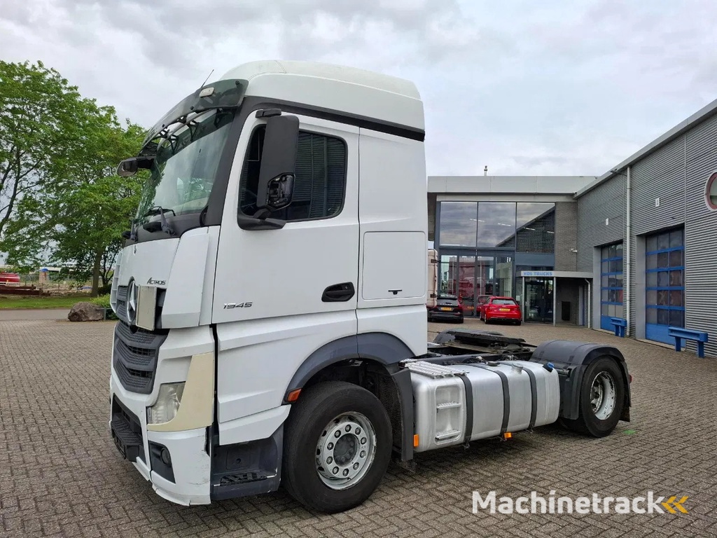 Mercedes-Benz Actros 1945 / DOUBLE TANK / ONLY:508736 KM / 2XBED / FRIDGE / AUTOMATIC / EURO-6 / 2015