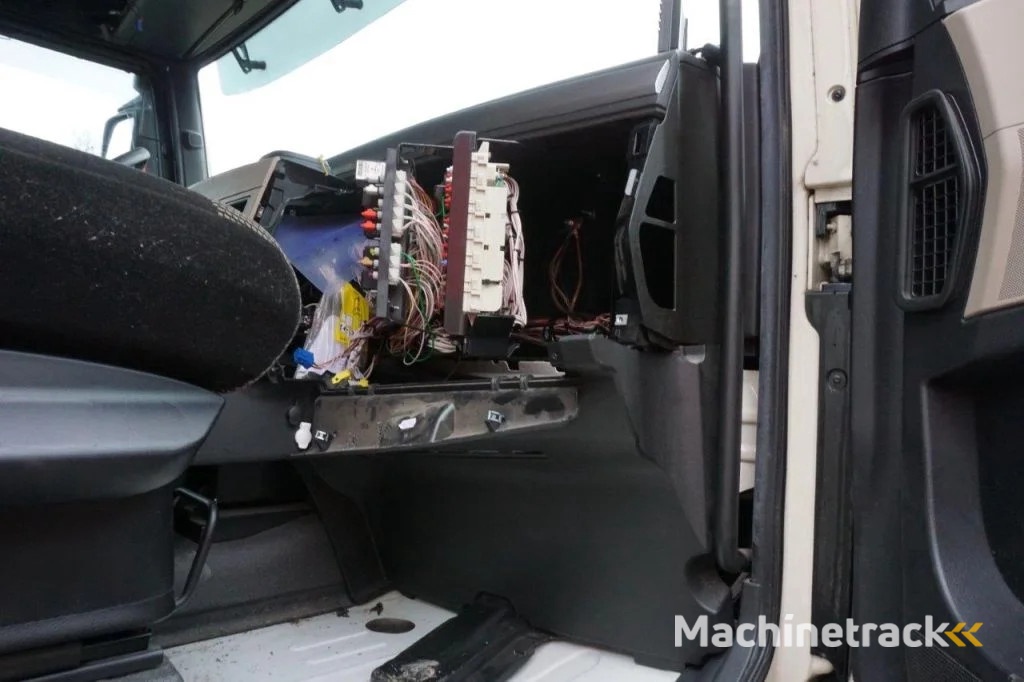 MAN TGX18.460 / AUTOMATIC / RETARDER / NO ENGINE / EURO-6 / 2019