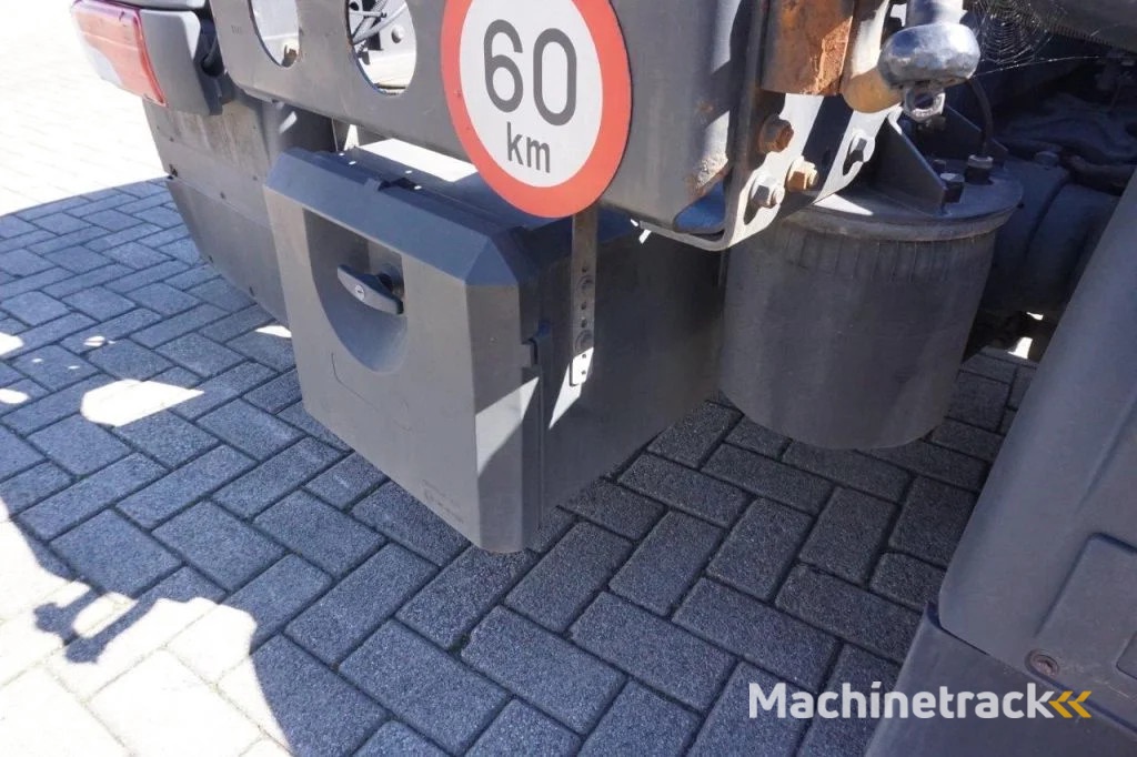 MAN TGX 18.400 / AUTOMATIC / DOUBLE TANK / ENGINE PROBLEMS / EURO-6 / 2016