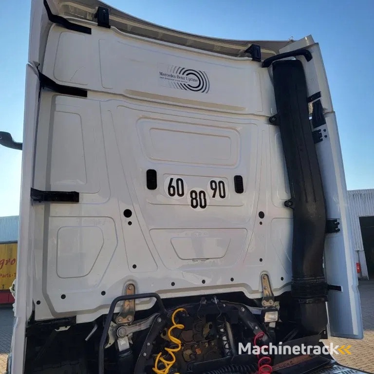 Mercedes-Benz ACTROS 1863 / ENGINE RUNNING / RETARDER / PARK-COOL /HYDRAULICS / ONLY: 268593KM / GIGA-SPACE / MIRRORCAM / AUTOMATIC / EURO-6 / 2020