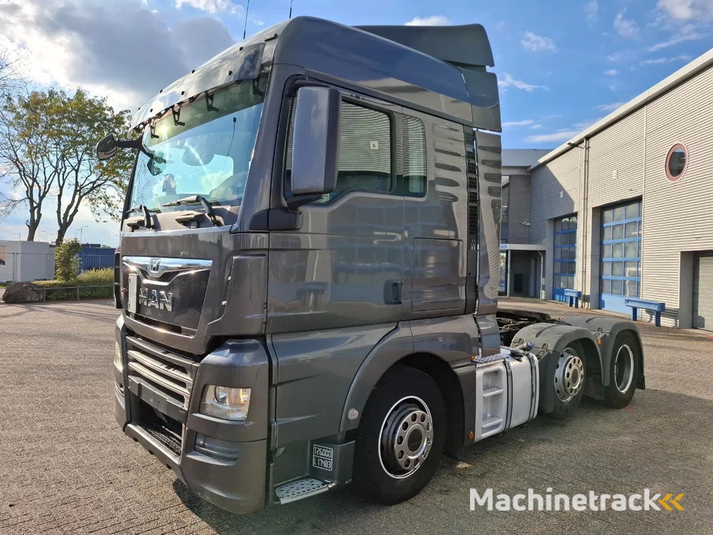 MAN TGX 26.460 / INTARDER / ACC / LWDS / LIFT AXLE / FRIDGE / 2XBED / AUTOMATIC / EURO-6 / 2020