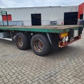 Minituur van Trouillet RT 3240 / AIR SUSPENSION / PLATEAU 8M / LOADING HEIGHT:115CM / DRUM BRAKES / 3X ROR AXLES / 1990