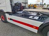 Minituur van Volvo FH4-460 / VEB+ / HYDRAULICS / GEN2 V2 SMART TACHO / LWDS / SIDESKIRTS / FRIDGE / EURO-6 / 2018