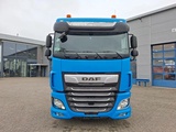 Minituur van DAF XF106-530 / 6X4 / INTARDER / HYDRAULICS / ONLY:418213 KM / TUV:16-06-2026 / 44TON / LWDS / MANUAL / EURO-6 / 2018