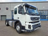 Minituur van Volvo FM11-410 / RETARDER / AIRCO / AUTOMATIC / EURO-5 / 2011