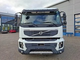 Minituur van Volvo FM11-410 / RETARDER / AIRCO / AUTOMATIC / EURO-5 / 2011