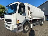 Minituur van Volvo FL7-290 / 5 COMPARTIMENTS / 13000 LITER TOTAL / PUMP / AUTOMATIC / EURO-5 / 2009