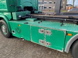 Miniaturansicht von Scania R520 V8 / 8X4 / BIG AXLE / AJK HOOKLIFT 30TON / LIFT+LENKACHSE / NAVI / LEATHER / FULL-AIR / AUTOMATIC / EURO-6 / 2015