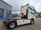 Miniaturansicht von DAF XF106-460 / DEB / TUV:20-01-2026 / 753438 KM / FRIDGE / ACC / LWDS / GEN2 V2 TACHO / ALCOA / AUTOMATIC / EURO-6 / 2017