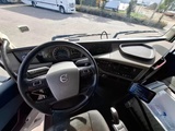 Miniaturansicht von Volvo FH4-460 / VEB+ / HYDRAULICS / GEN2 V2 SMART TACHO / LWDS / SIDESKIRTS / FRIDGE / EURO-6 / 2018