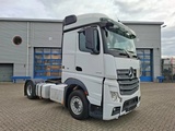 Minituur van Mercedes-Benz Actros 1945 / DOUBLE TANK / ONLY:508736 KM / 2XBED / FRIDGE / AUTOMATIC / EURO-6 / 2015