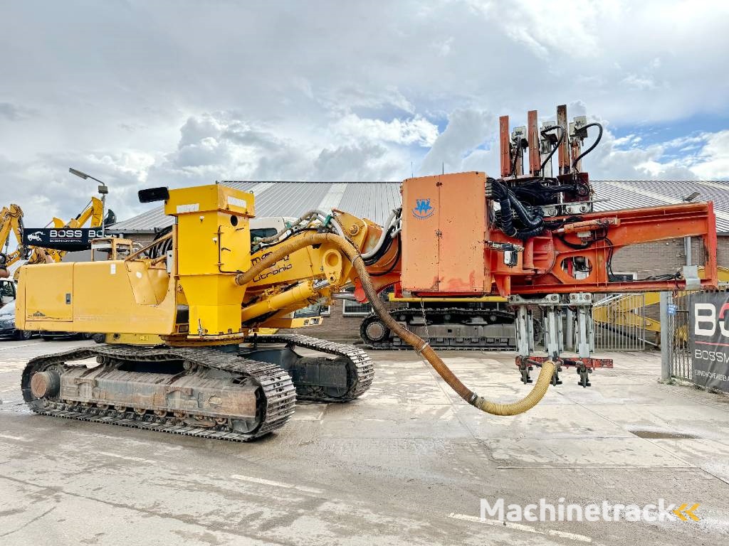 Liebherr R934 HDS + Wimmer Drill / 3 Tamrock HE122