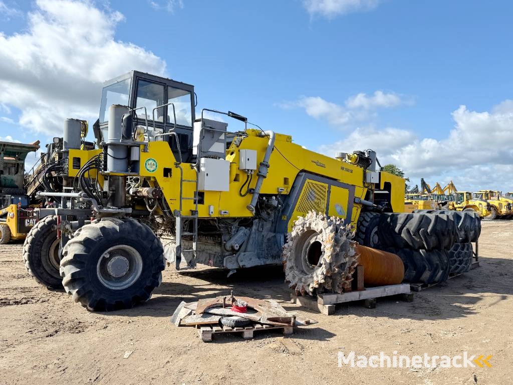 Wirtgen WR2500SK - Dutch Machine / Extra Miller and Tires
