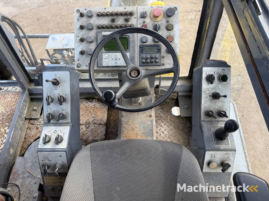 Wirtgen WR2500SK - Dutch Machine / Extra Miller and Tires