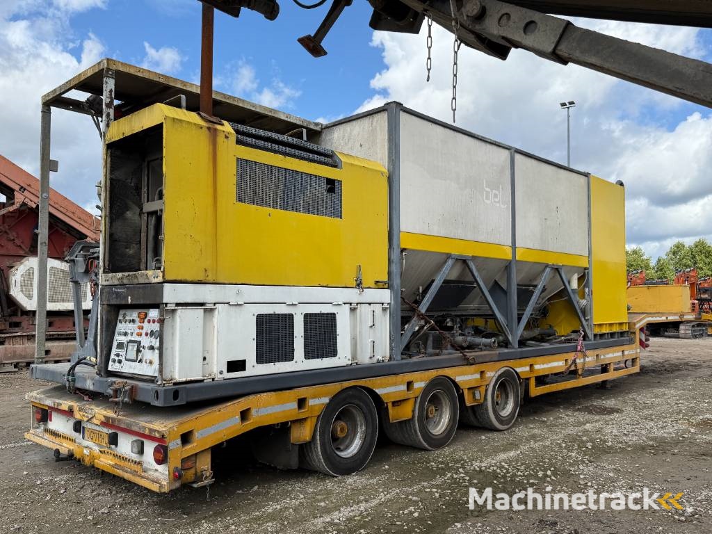 Wirtgen WM400 + Broshuis Trailer - Menginstallatie