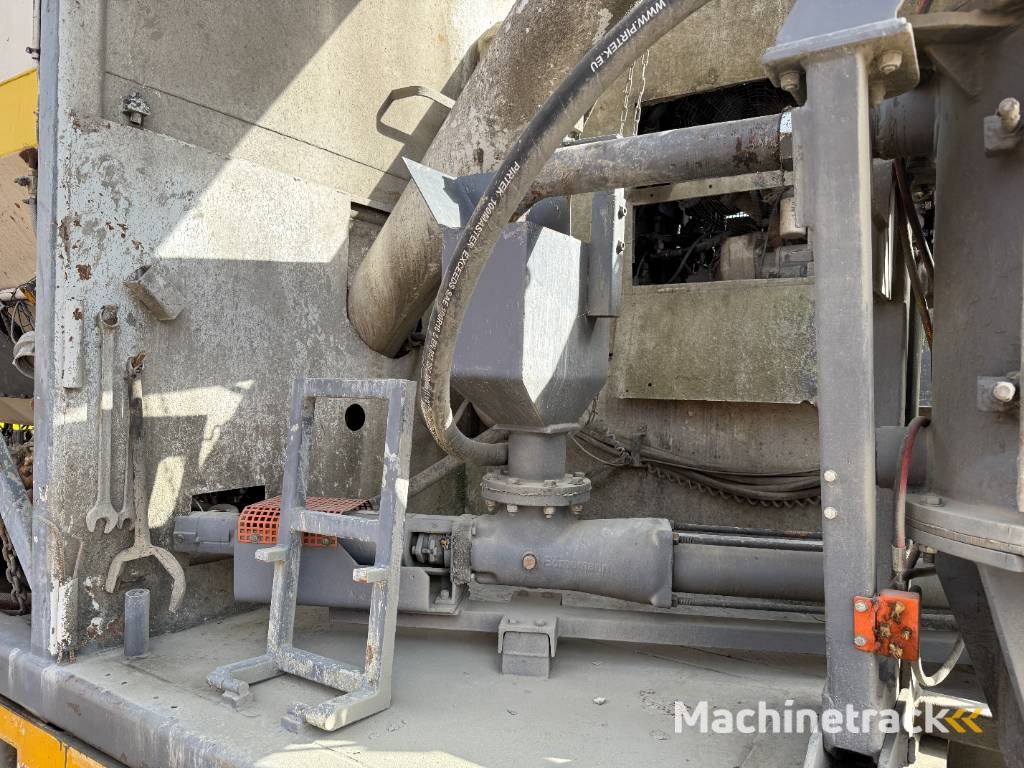 Wirtgen WM400 + Broshuis Trailer - Menginstallatie