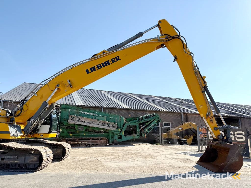 Liebherr R946LC SHD - 15 Meter Long Reach / Dutch Machine