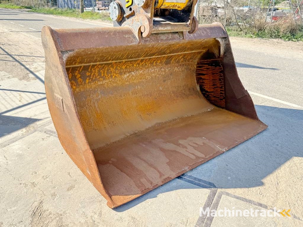 Liebherr R946LC SHD - 15 Meter Long Reach / Dutch Machine