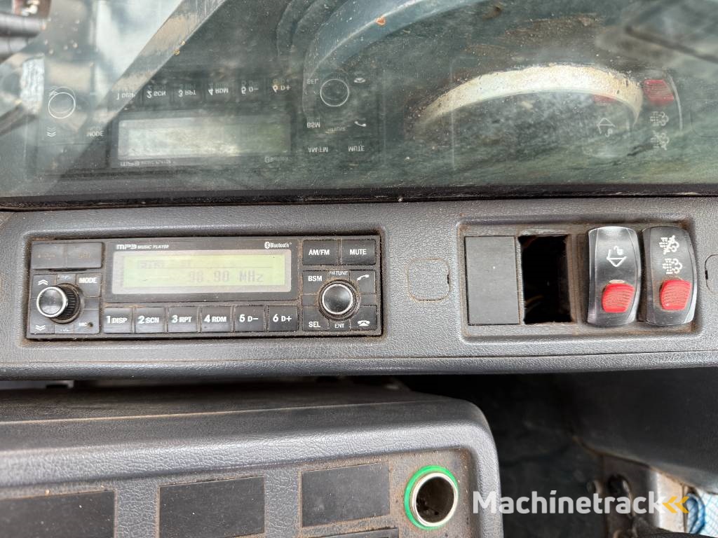 Hyundai HX380LC - Rock Quard / Hammer Lines / 360° Camera