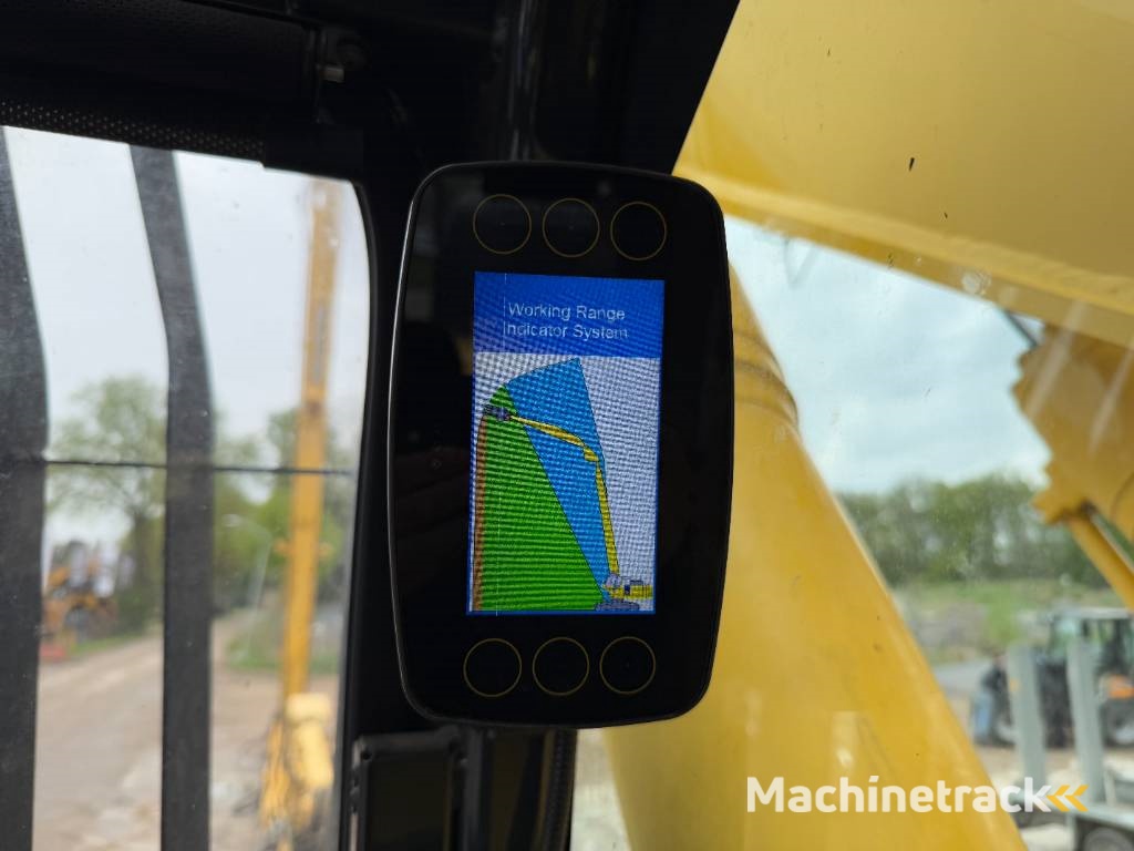 Komatsu PC490LC-10 UHD - 29m Demolition / Oilquick