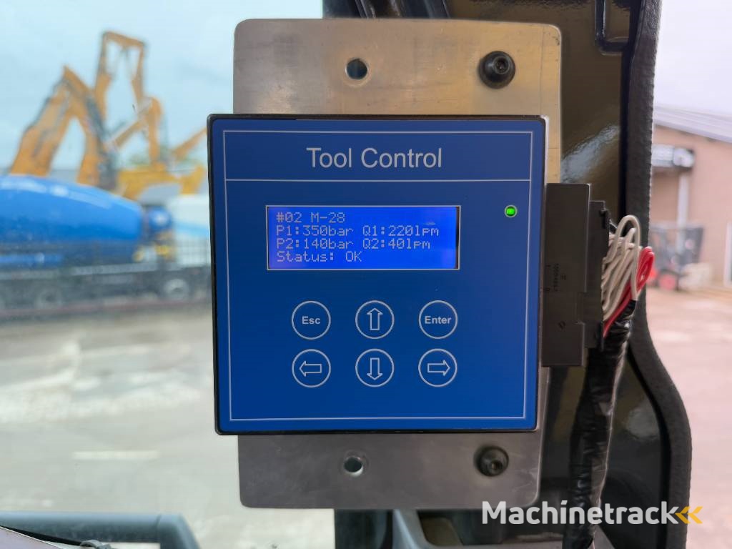 Komatsu PC490LC-10 UHD - 29m Demolition / Oilquick