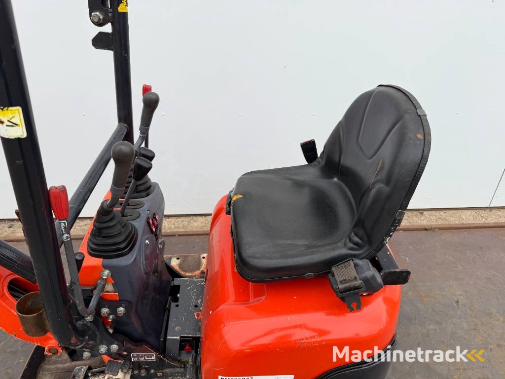 Kubota U10-3 - Hydr. Undercarriage / Hammer Lines