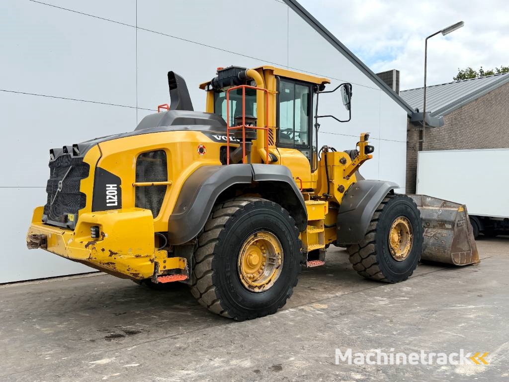 Volvo L120H - 3rd Function / Quick Coupler