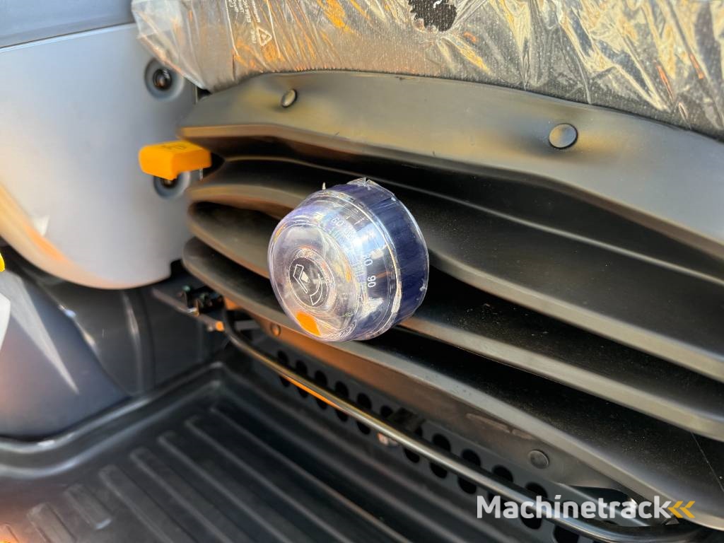 Komatsu PC210-10M0 *2025 Model*New / Unused / Hammer Lines