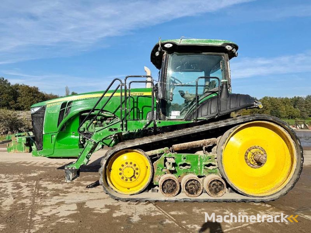 John Deere 7R